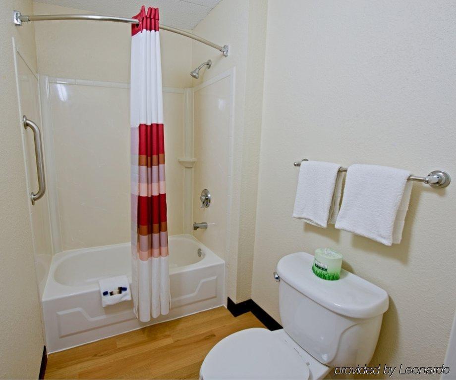 Red Roof Inn Tampa Fairgrounds - Casino Mango Luaran gambar
