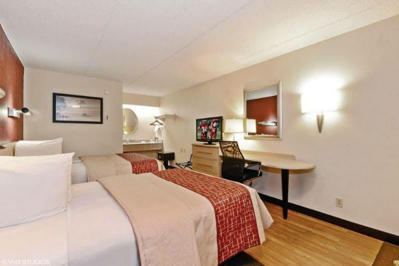 Red Roof Inn Tampa Fairgrounds - Casino Mango Luaran gambar