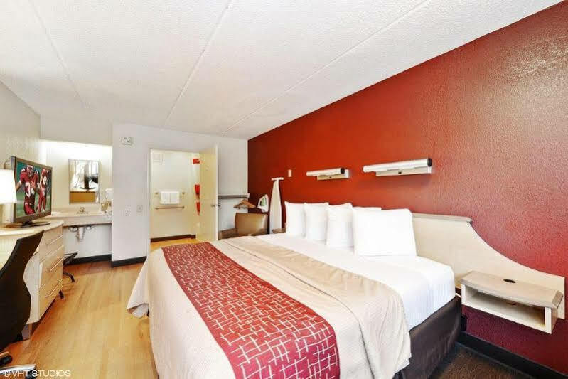 Red Roof Inn Tampa Fairgrounds - Casino Mango Luaran gambar