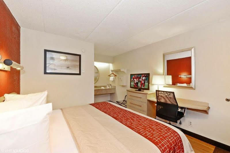 Red Roof Inn Tampa Fairgrounds - Casino Mango Luaran gambar